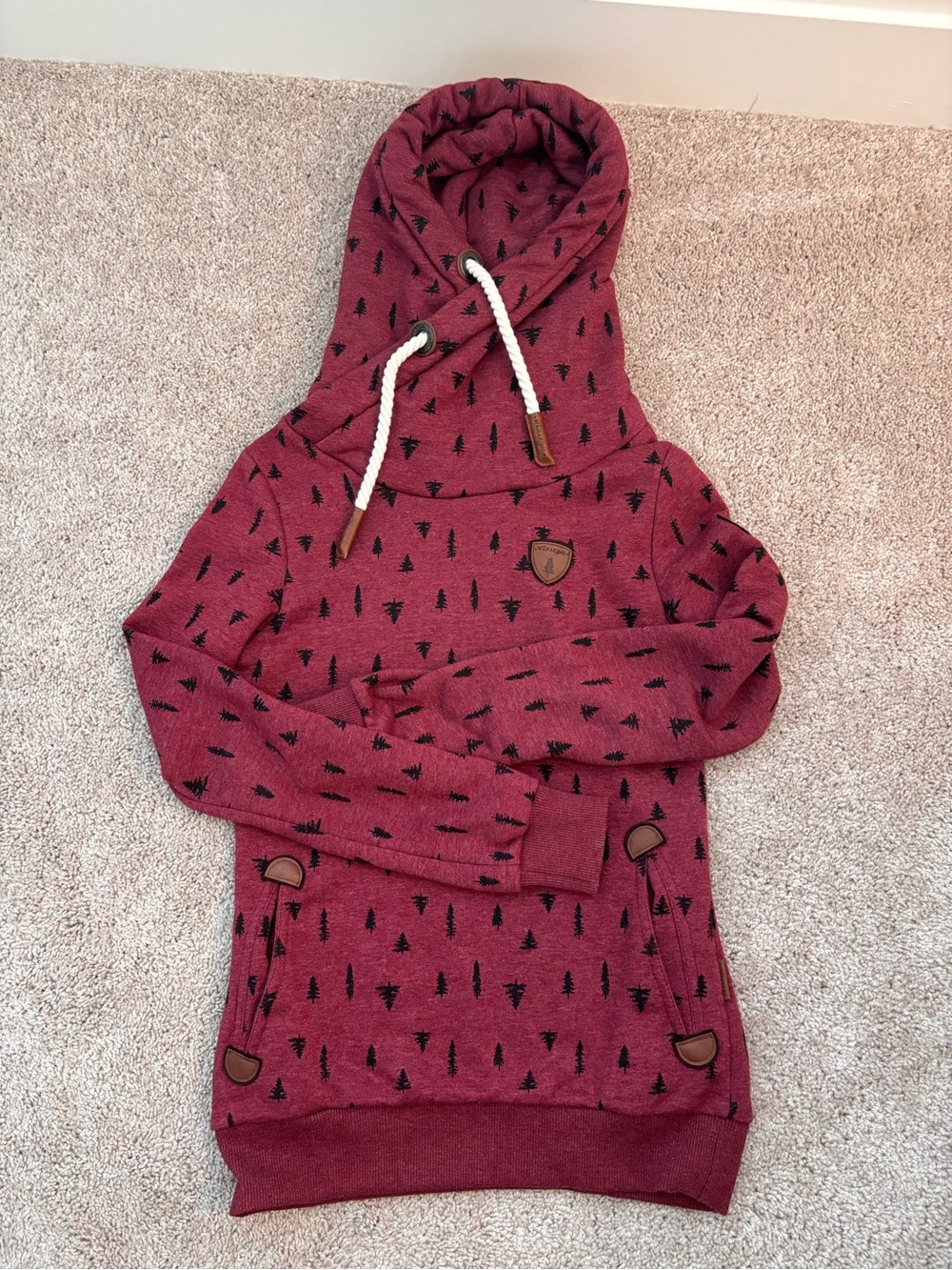 Wanakome Corded Hoodie in Maroon